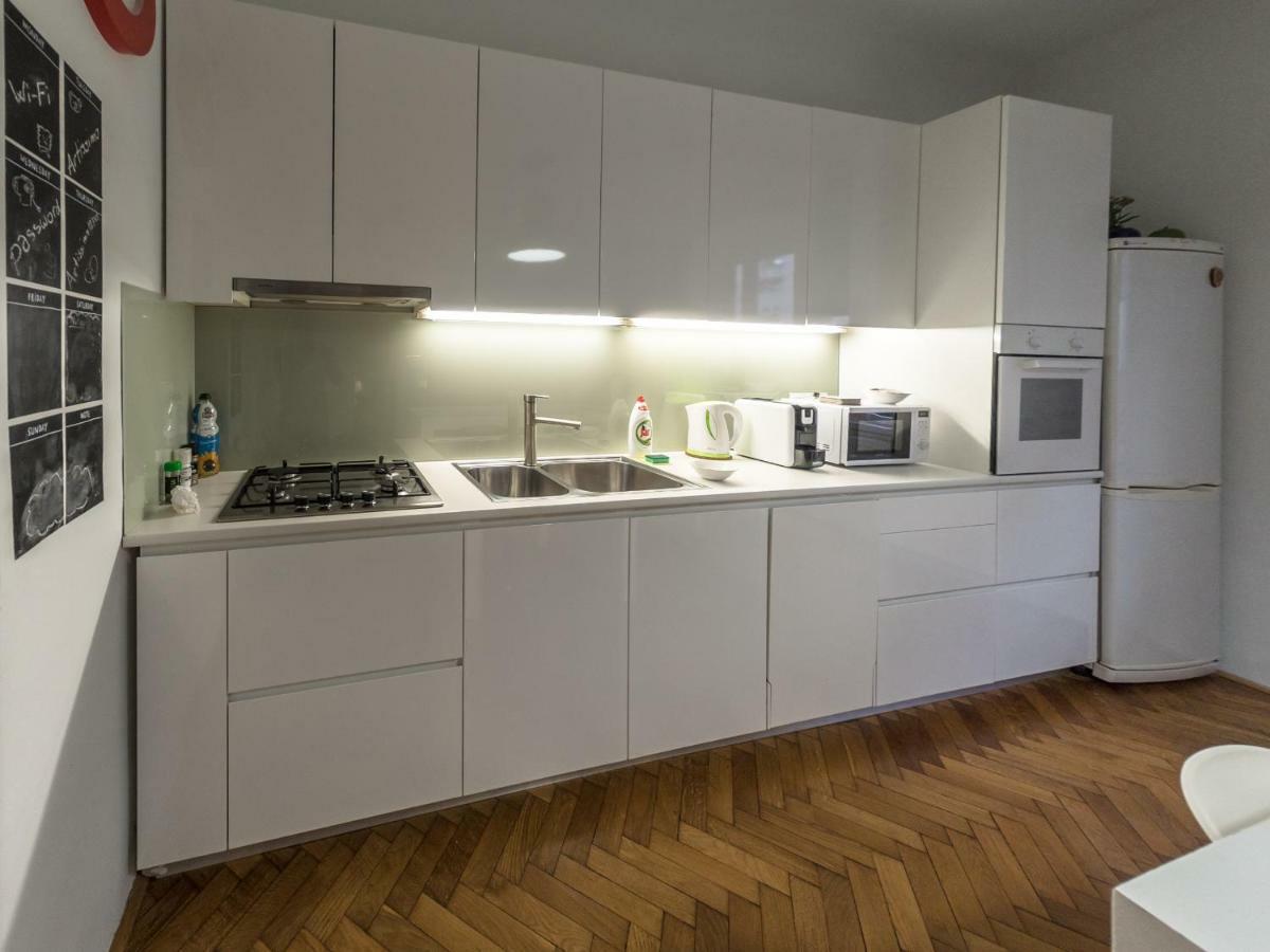 Artissimo Apartments Zagabria Esterno foto