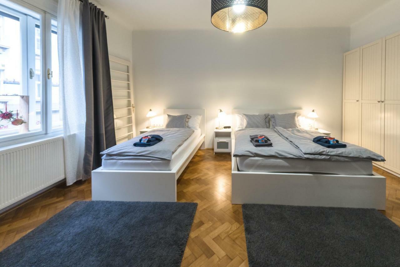 Artissimo Apartments Zagabria Esterno foto