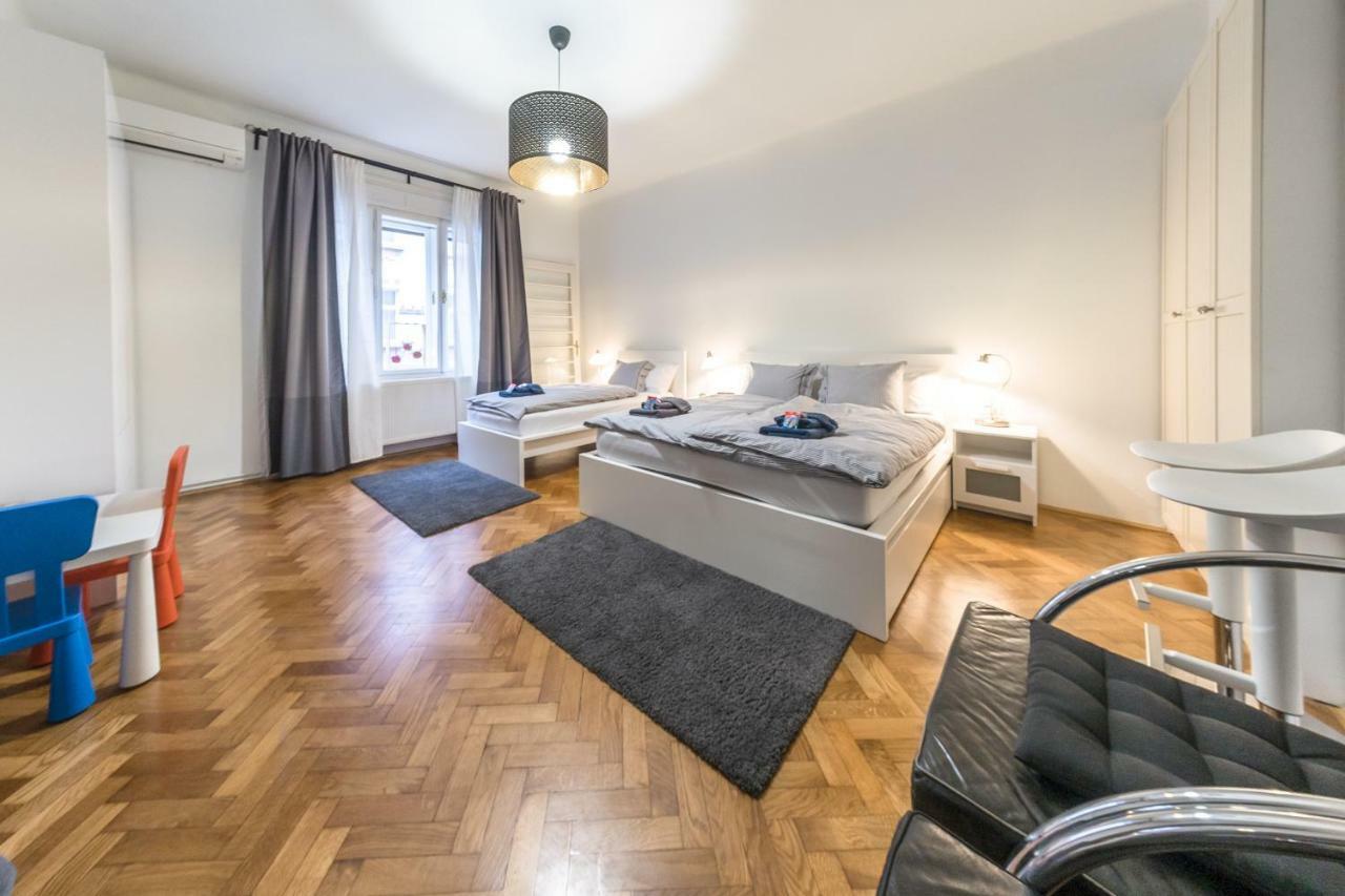 Artissimo Apartments Zagabria Esterno foto